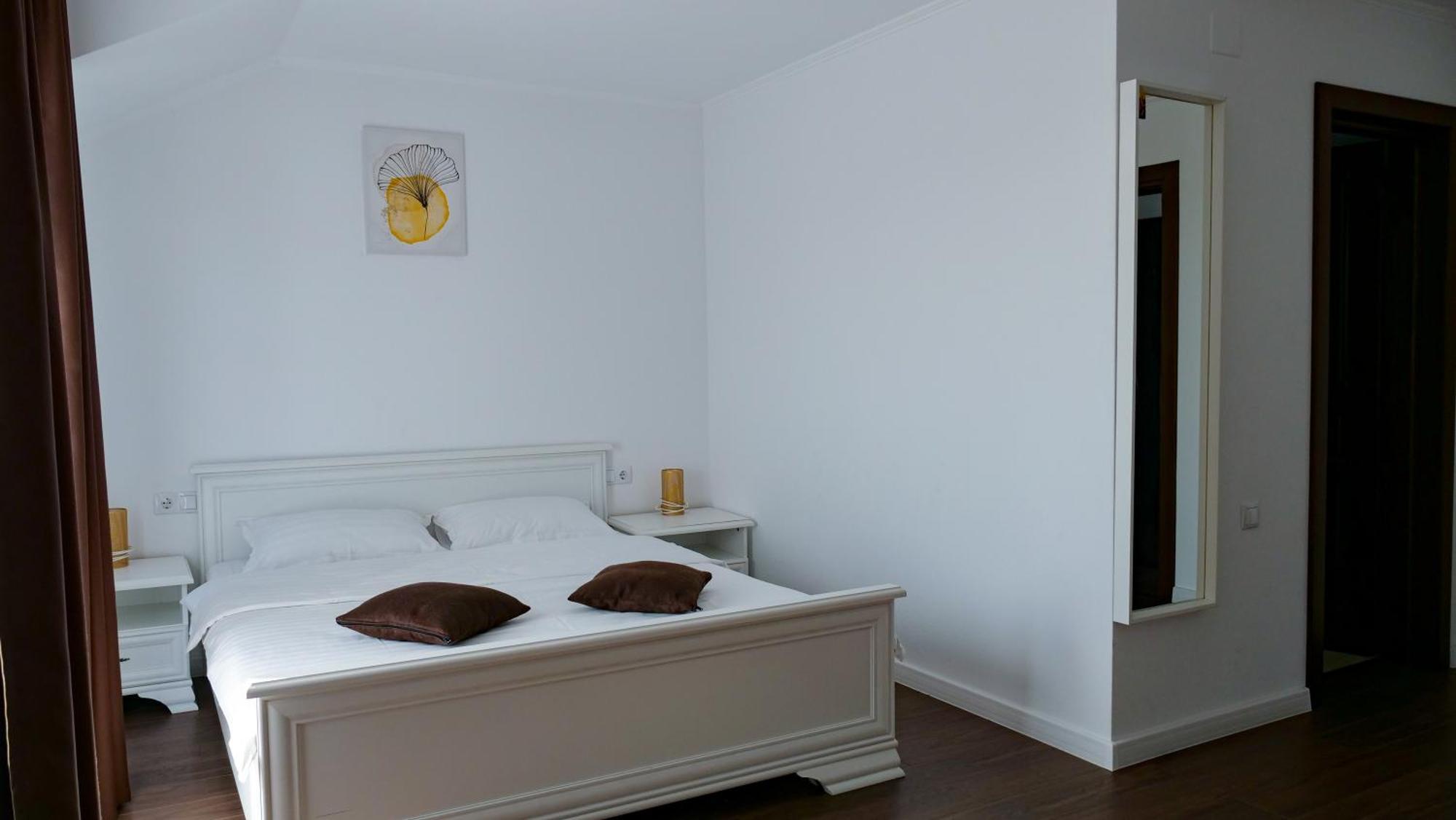 Casa Ambientt Ξενοδοχείο Curtea de Argeş Εξωτερικό φωτογραφία