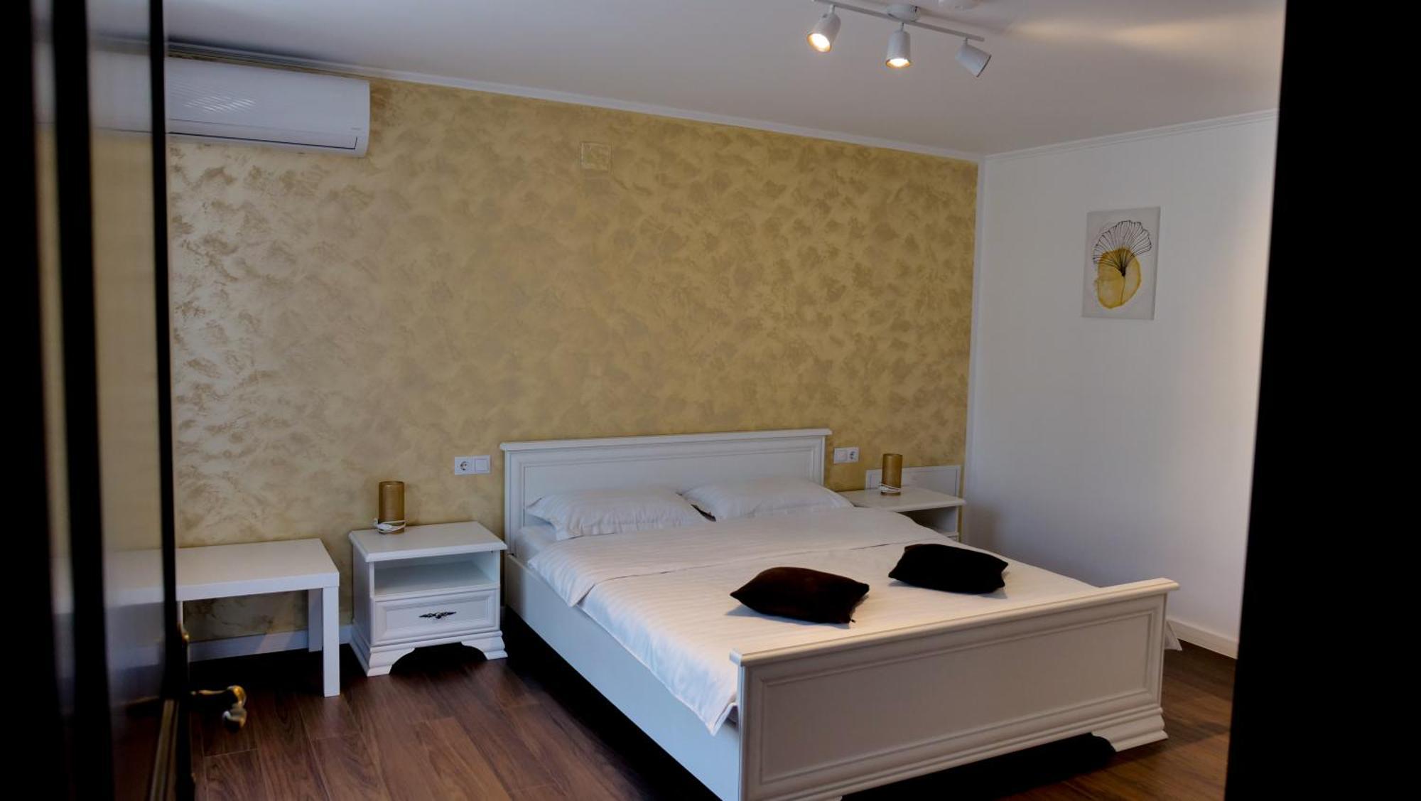 Casa Ambientt Ξενοδοχείο Curtea de Argeş Εξωτερικό φωτογραφία